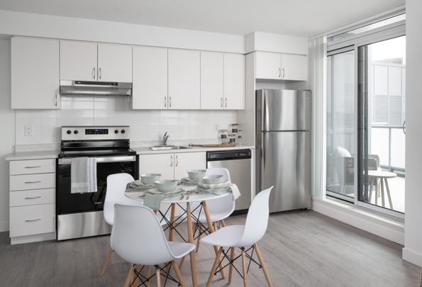 Deluxe Premium - Weston & Finch - Photo 1