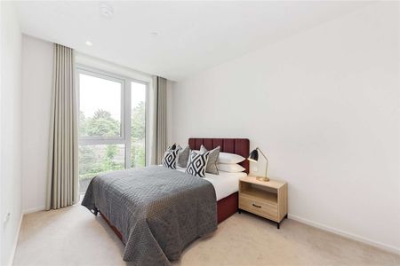 Smart one bedroom flat in the luxury Lillie Square development. - Photo 2