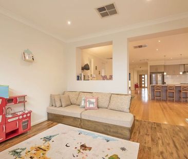 MODERN LIVING WITH PARKLAND VIEWS - Photo 1