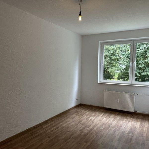 3 Zimmer und Einbauküche, fein - da zieh ich ein! - Foto 1