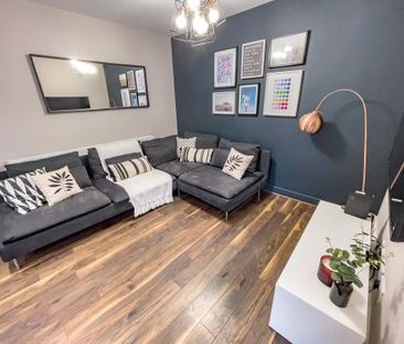 1 bedroom in a house share to rent - Photo 1