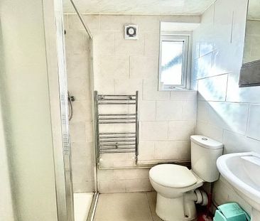 Windsor Road, Leyton E10, Property for rent - Photo 4