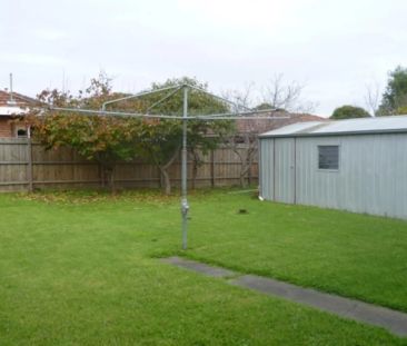 Well Looked after and located in a highly coveted area! - Photo 1