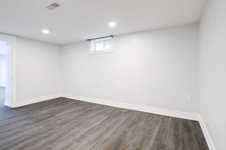 For Lease - 41 Woolley Street, Cambridge, Ontario - Photo 4