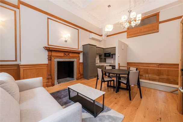 Bell Yard, WC2A - Photo 1