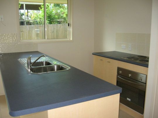 6 Craigan Crescent, Aspley QLD, Belconnen - Photo 1