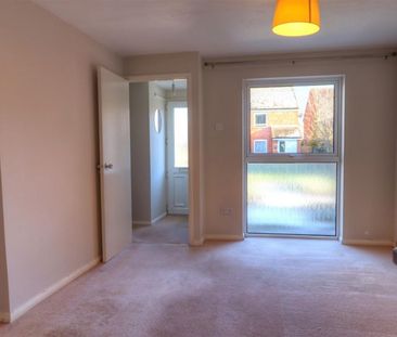 2 BED Terraced House To rent - Photo 1
