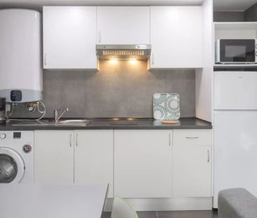 1-bedroom apartment for rent in Embajadores - Photo 6