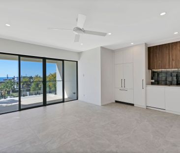 First Floor Coastal Unit with Ocean Views and Utilities Included - Photo 4