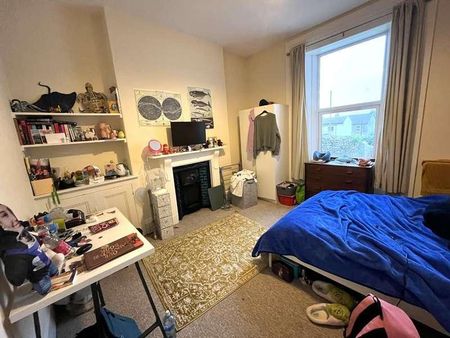 Marlborough Road, Falmouth, TR11 - Photo 3