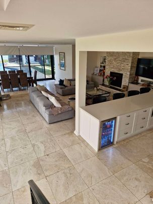 Sylvania Waters - Photo 1