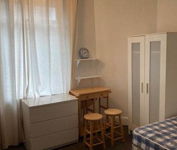 Studio Flat, Loughborough Road, NG2 - Photo 2
