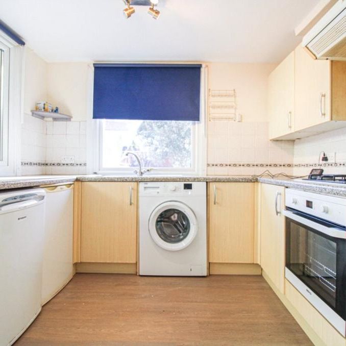 2 bedroom house to rent - Photo 1