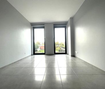 Nieuwbouw appartement met 2slpk's en zeer groot zonneterras te Sint... - Photo 4