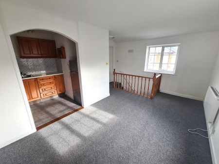 1 bedroom apartment to rent - Photo 2