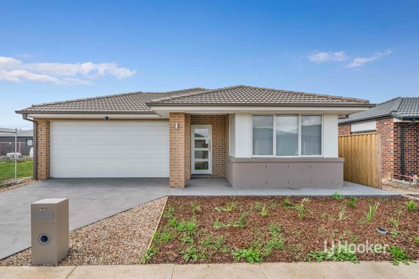 29 Imitation Road, Tarneit VIC, Belconnen - Photo 1