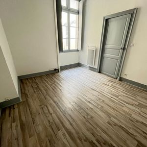 Location Appartement 2 pièces 53m² - Photo 2