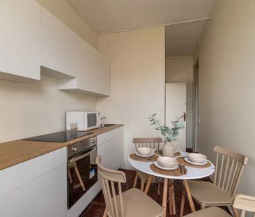 Avinguda Diagonal, Barcelona, Catalonia 08006 - Photo 3