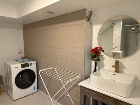 For Lease - 22 Daleside Crescent Unit# Bsmt, Toronto, Ontario - Photo 2