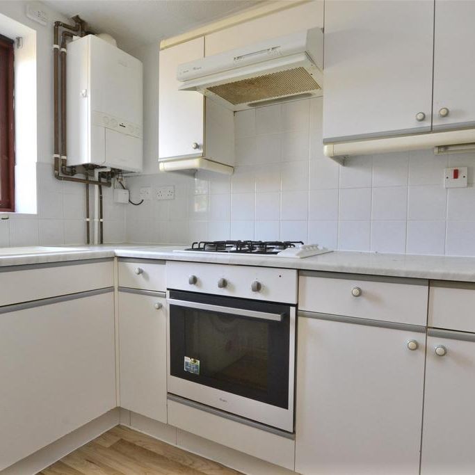 2 bedroom terraced house to rent - Photo 1