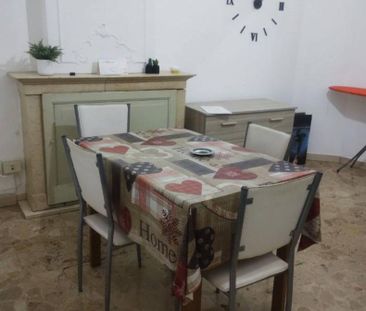 Trilocale buono stato, terzo piano, Centro Storico, Modena - Foto 3
