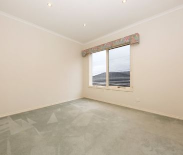 15 Leslie Street, Donvale - Photo 1