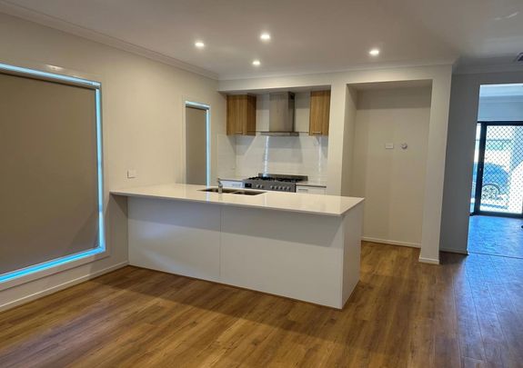 LOVELY 3 BEDROOM HOME - Photo 1