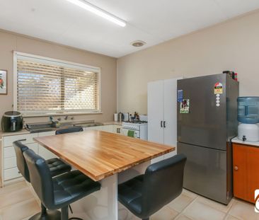 190 Ryan Street - Photo 3