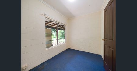 CHARMING CHARACTER HOME WITH THREE LARGE SHEDS - Photo 5