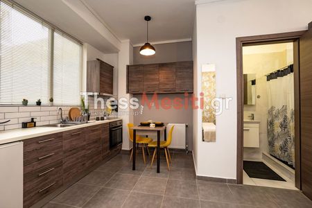 Διαμέρισμα για ενοικίαση - Κέντρο Θεσσαλονίκης, - Photo 2