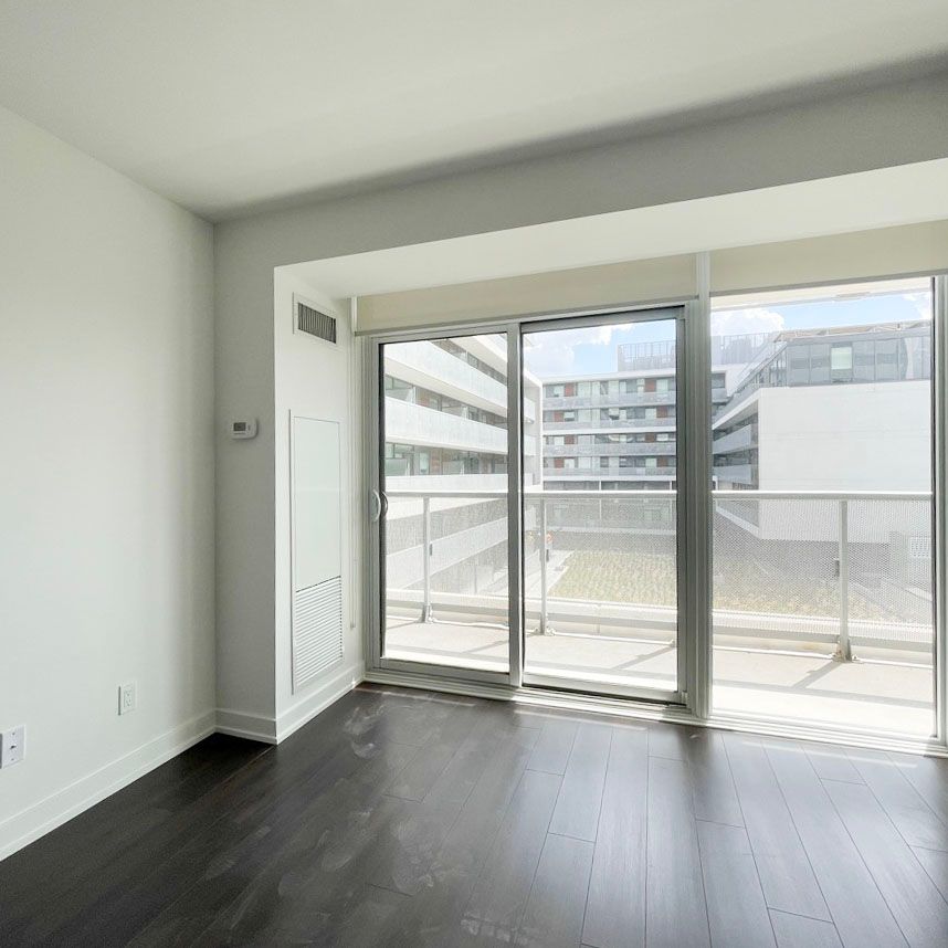 YORKDALE II CONDO: Ranee Ave & Varna Dr. (120 Varna Dr.) AD#100622 - Photo 1