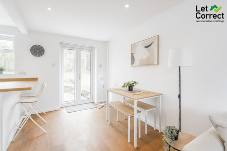 2 bedroom semi-detached house to rent - Photo 4