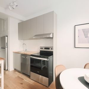 Château St-Louis 2 ½ Entièrement Meublé à Louer Montcalm / Saint-Sacrement Janvier 2026 - Photo 3