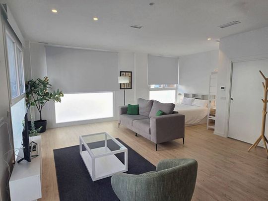 Piso de alquiler en Calle Recaredo, El Pilar - Photo 1