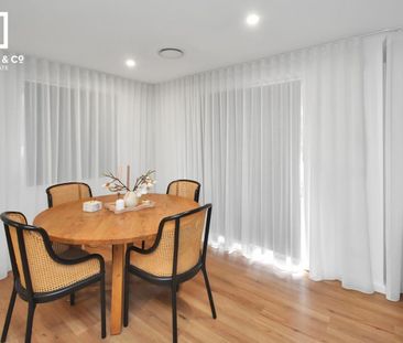 WELL PRESENTED LARGE TWO BEDROOM UNIT - Photo 6