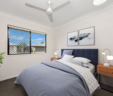 Neat & Low-Maintenance Duplex in a Quiet Mount Louisa Court! - Photo 3