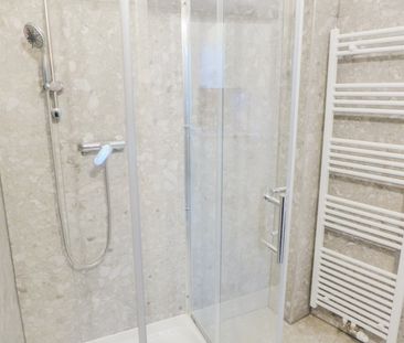 Gut aufgeteilte 3 Zimmerwohnung mit Freifläche und Fernblick - Rose... - Foto 6