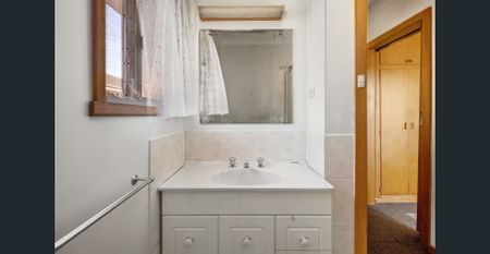 Spacious One-Bedroom Unit in a Convenient Location - Photo 4