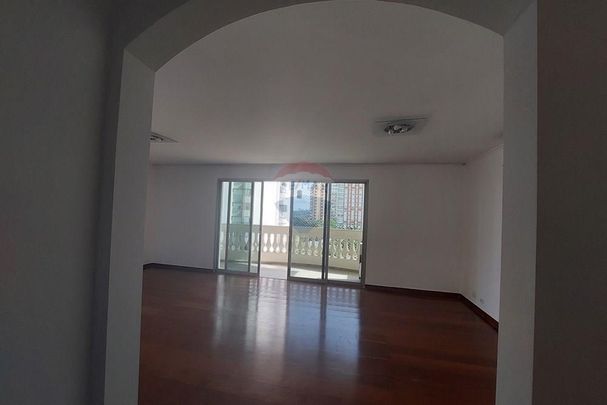 Apartamento para locação no Campo Belo | 1 por andar | Gerador | 209m² | 4 dormitórios | Varanda | 3 vagas - Photo 1