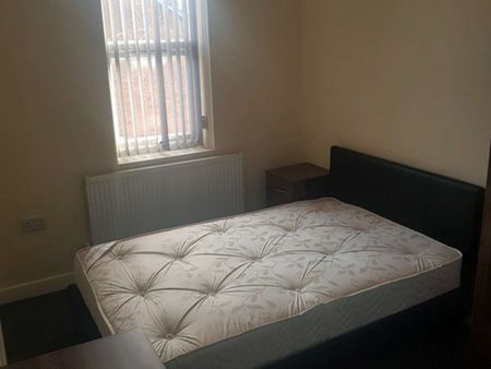 Lovely New Ensuite Room for Rent - No Deposit All Bills Inc! Room 6 - Photo 2