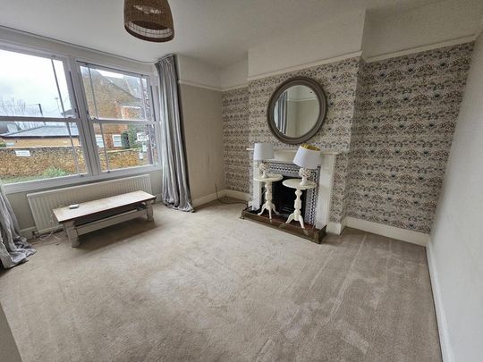 5 bedroom semi-detached house to rent - Photo 1