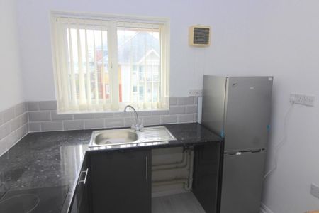 1 bedroom apartment to rent - Photo 4