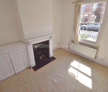 4 bedroom terraced house to rent - Photo 3