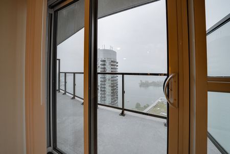 For Lease - 38 Annie Craig Drive Unit# 2903, Toronto, Ontario - Photo 4