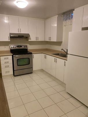 For Lease - 3830 Larisa Grove Unit# Bsmt, Mississauga, Ontario - Photo 1