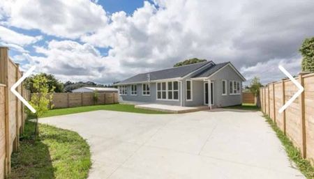 Warm house with lots of day light - Photo 5