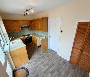 2 bedroom terraced house to rent - Photo 4