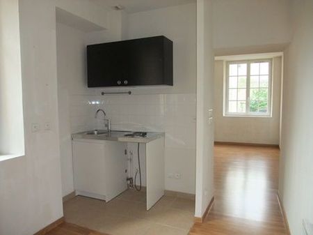 Location Appartement 2 pièces 42m² BLOIS 41000 - Photo 2
