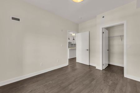 For Lease - 2486 Old Bronte Road Unit# 520, Oakville, Ontario - Photo 4