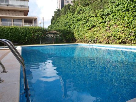 Piso de alquiler en Avenida Avinguda de la Condomina, 13, Albufereta - Photo 2